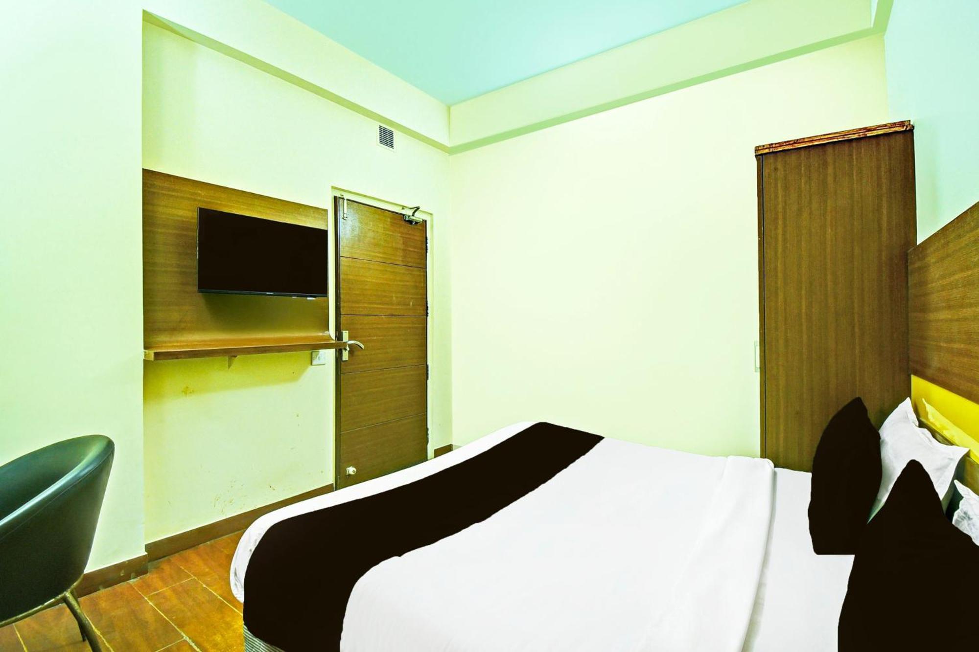 Hotel Super Townhouse Amrapali Circle Formerly Aqua *